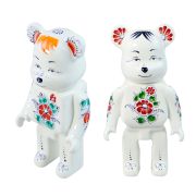 Скульптура «Медведь - Bearbrick» (Беарбрик), высота 14.5 см, надглазурные краски. В ассортименте.