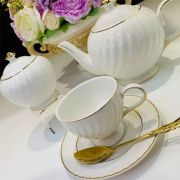 Чайный сервиз на 6 персон с чайником, подарочный, фарфор. Форма «Чайная роза», 14 предметов, 220 мл. 102-004